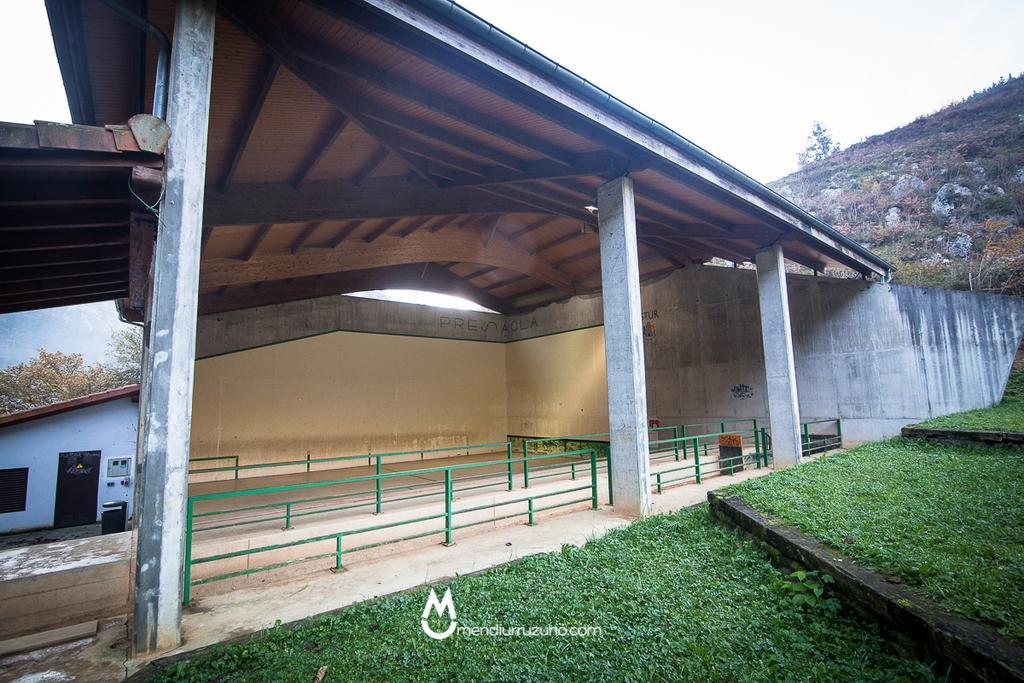 Casa Rural Eleizondo Haundia Itziar 외부 사진